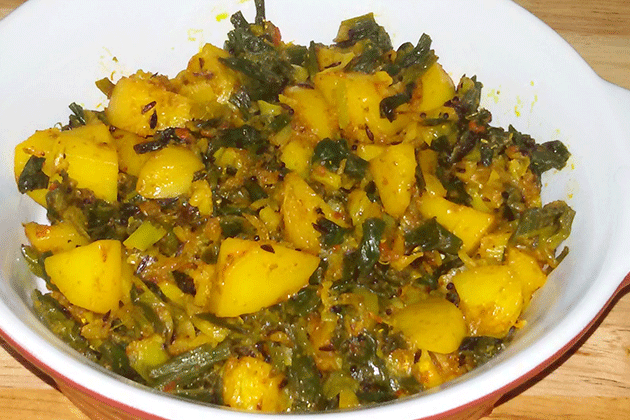 Spring-Onion-And-Potato-Bhaji